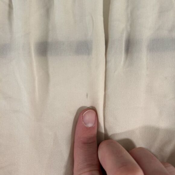 J. Crew 100% Silk Blouse Women's 10 Ivory Long Sleeve Round Neck Lightweight - Picture 9 of 11